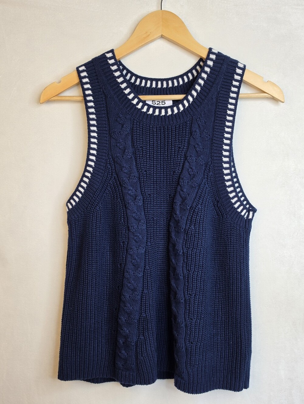 525 America Cable Knit Tank Top Navy Blue White Trim Size Medium NWT